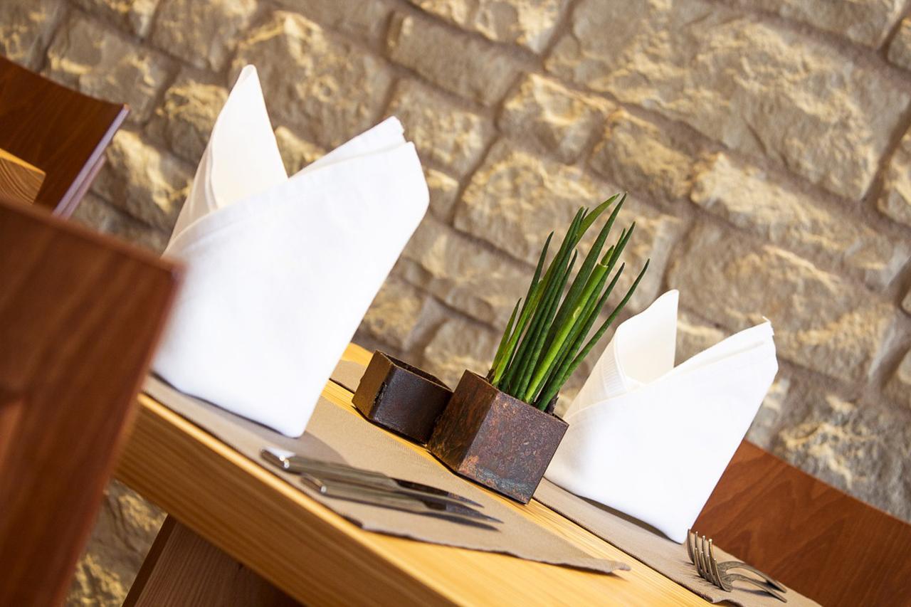 Gengs Linde Otel Stuhlingen Dış mekan fotoğraf